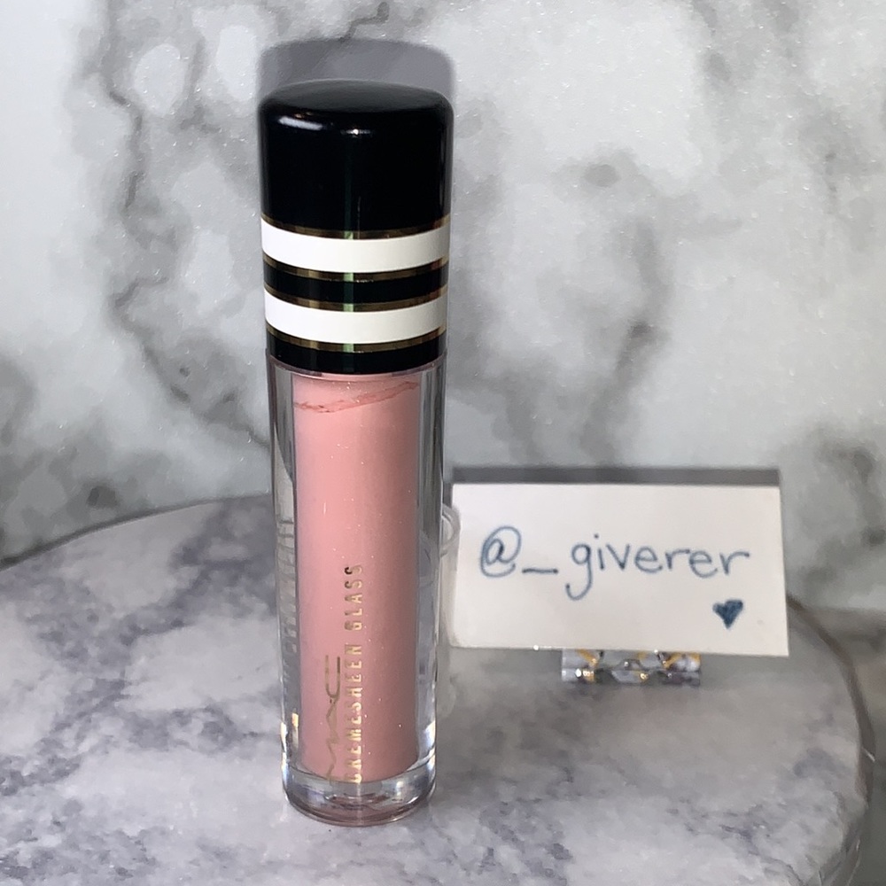 FASHION SCOOP MAC CREMESHEEN GLASS Limited Edition